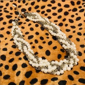 ‼️CLOSING CLOSET SALE‼️ NWT [BAUBLEBAR] Multi Strand Pearl Necklace